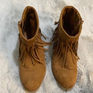 Women’s boots